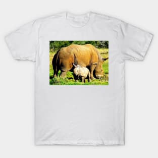 African Wildlife Photography Rhinoceros Mother and Calf T-Shirt